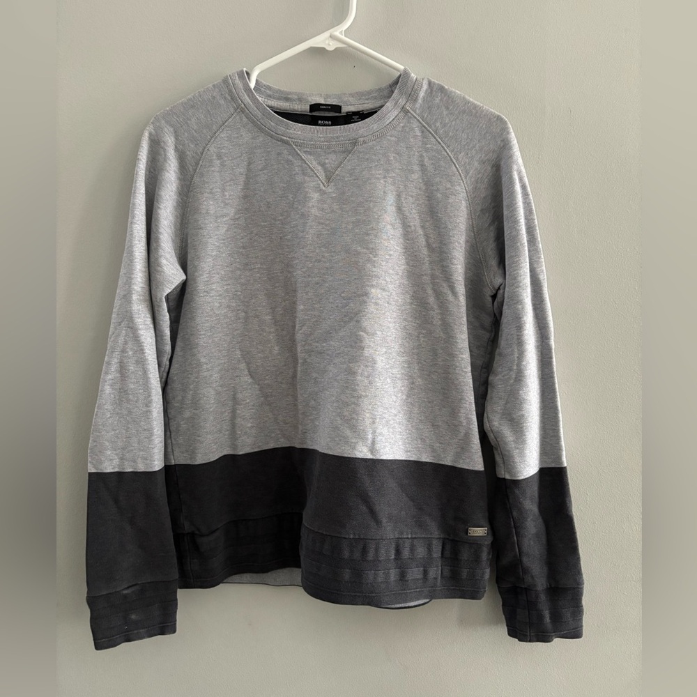 Hugo Boss BOSS Gray and Black Long Sleeve Sweatshirt Slim Fit Size Medium Cotton